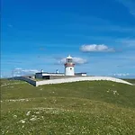 The Blue House - Romantic Mountain 多尼戈尔