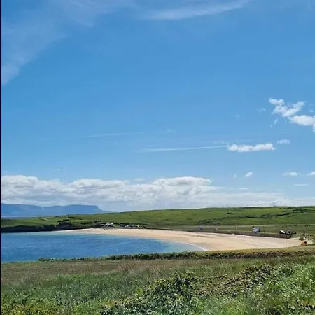 Сasa de vacaciones The Blue House - Romantic Mountain Donegal Town