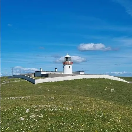The Blue House - Romantic Mountain Donegal Town