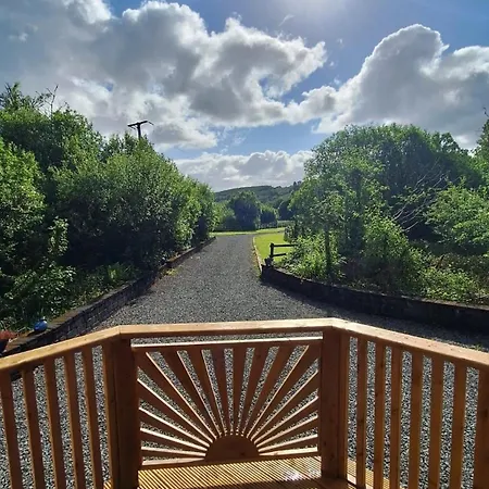 The Blue House - Romantic Mountain Donegal Town