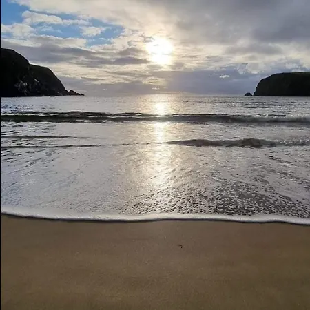 The Blue House - Romantic Mountain