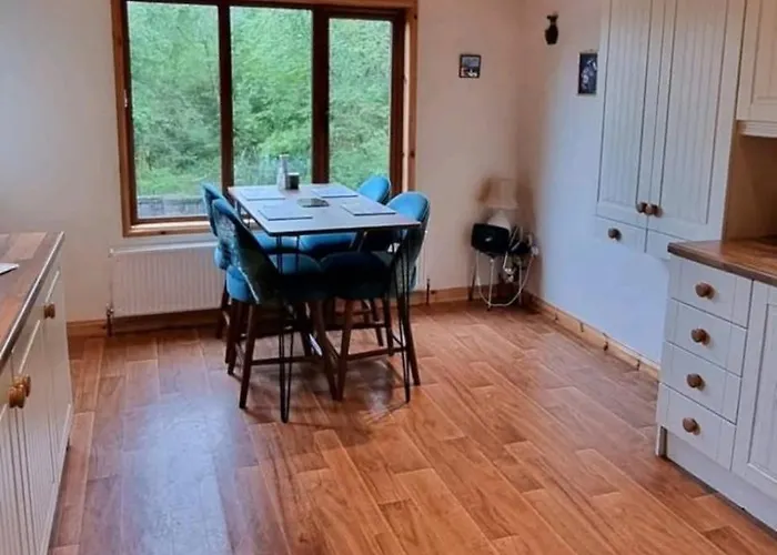 بيت للعطل The Blue House - Romantic Mountain Donegal Town