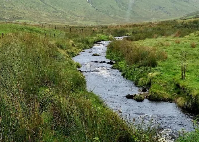 The Blue House - Romantic Mountain